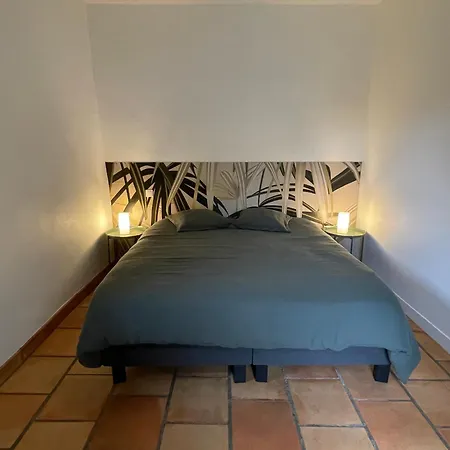Holiday home Mas Des Trois Citernes Saint-Jean-de-Maruejols-et-Avejan