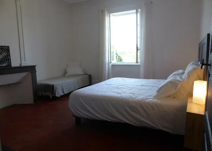 Mas Des Trois Citernes בית נופש Saint-Jean-de-Maruéjols-et-Avéjan